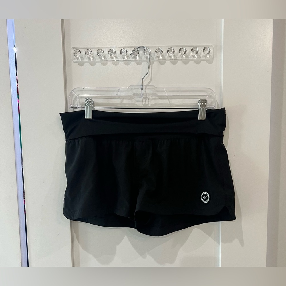 🌟3/$22🌟 Roxy Black Athletic Shorts Elastic Waist. Women’s size medium